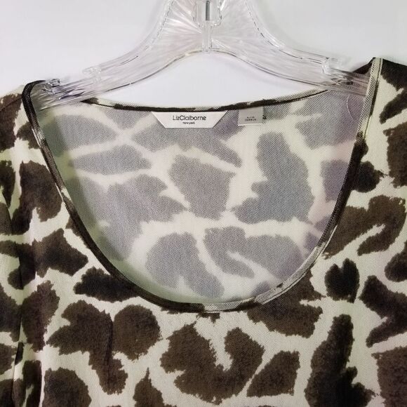 Liz Claiborne Animal Print Top. Size L - Picture 6 of 9